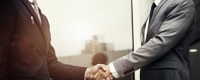 How business management consultants make successful mergers and acquisitions
